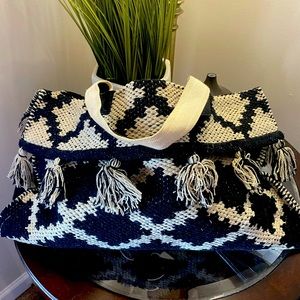 Gorgeous Bag for Summer-Early Fall
